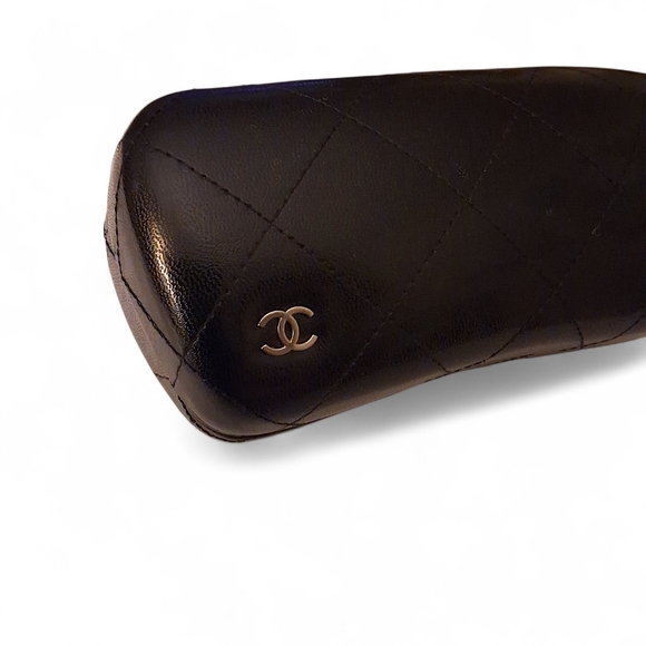 Chanel 5330-Q Quilted Black Sunglasses Gradient Lens With Case - Picture 13 of 13